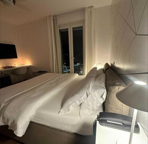 デラックスルーム, Sk Active Hotel   Ex Garni Hotello