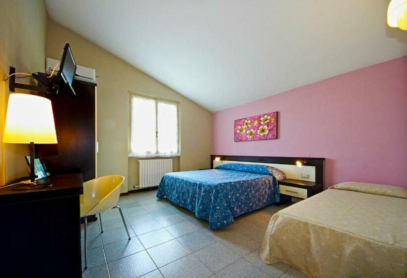 スタンダードトリプルルーム, Albergo La Quiete