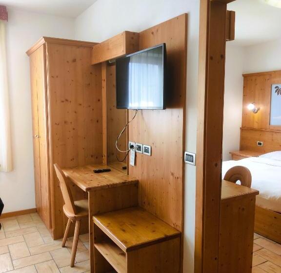 Семейный Полулюкс, Ariston S