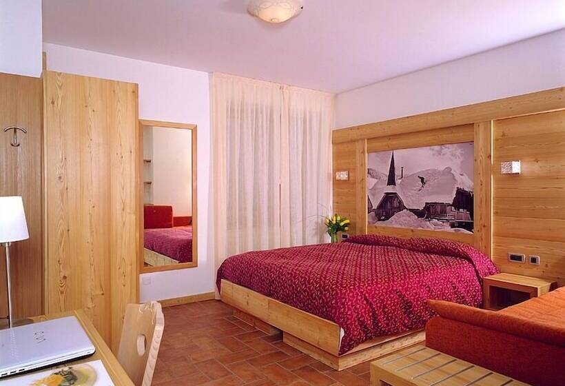 Номер Стандарт Трехместный, Ariston S