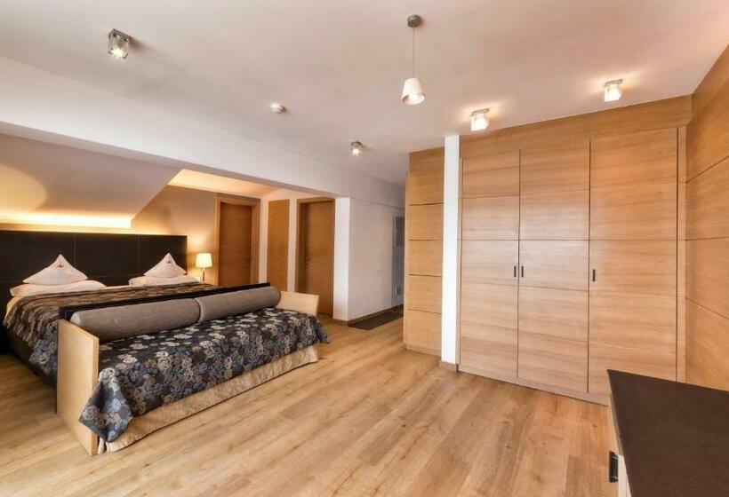 סוויטה משפחתית, Biancaneve Family