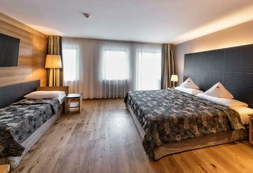 חדר משפחתי, Biancaneve Family