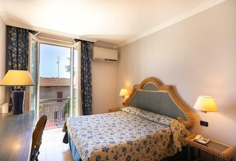 חדר סטנדרט, Dei Tigli