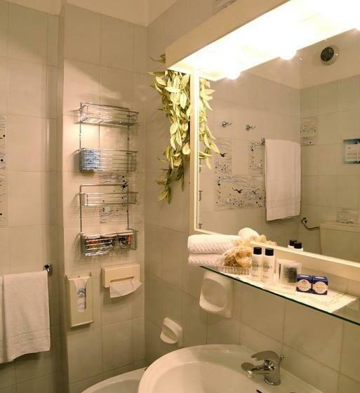 חדר יחיד קלאסי, Globo