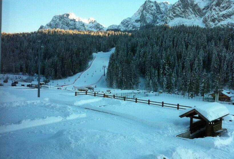 חדר סופריור לשלושה, Haus Michaela