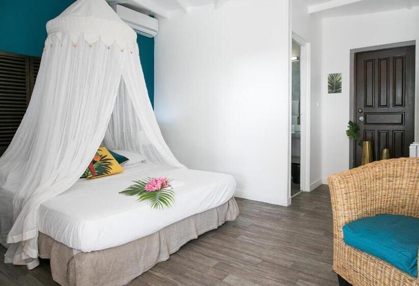 اتاق کلاسیک, Koho Sxm Ex Hevea