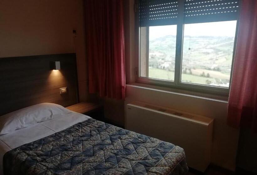 Номер Стандарт Индивидуальный, La Fonte