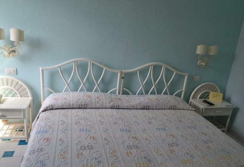 חדר קלאסי, La Lampara