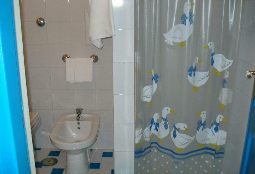 غرفة كلاسيكية, La Lampara