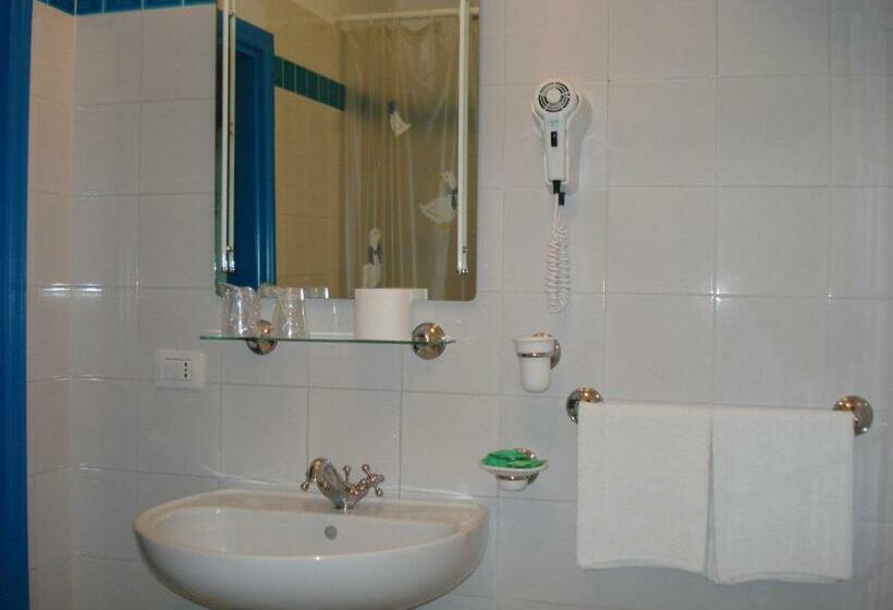 חדר קלאסי, La Lampara