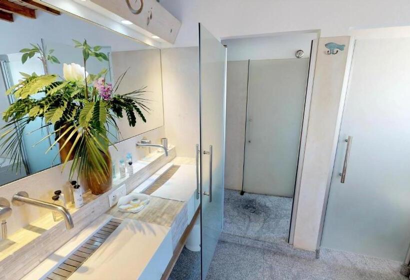 سوئیت 2 خوابه, Les Ondines Sur La Plage