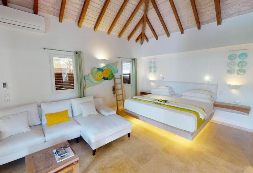 سوییت با چشمانداز استخر, Les Ondines Sur La Plage