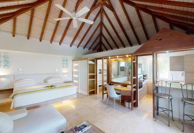 سوییت با چشمانداز استخر, Les Ondines Sur La Plage