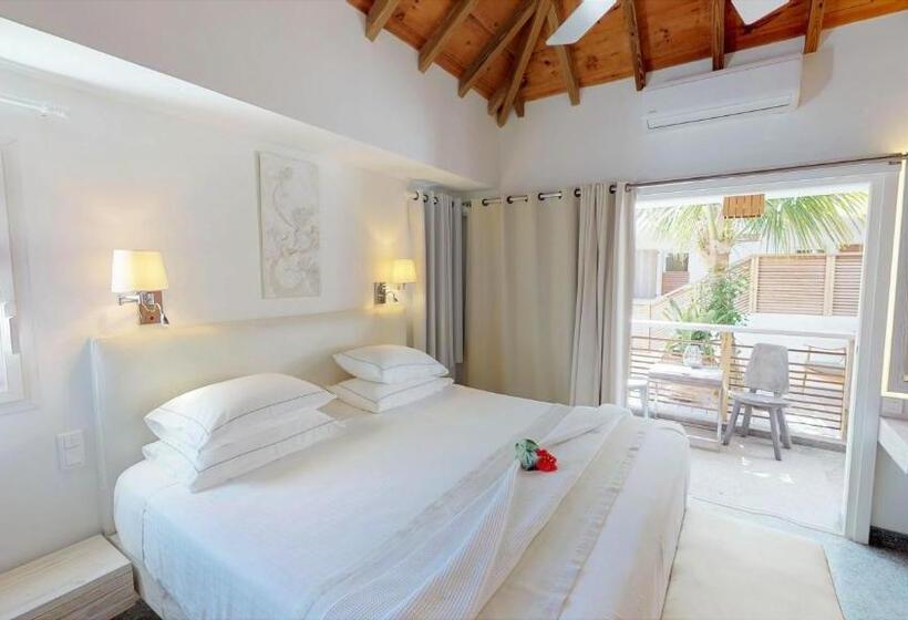 اتاق کلاسیک, Les Ondines Sur La Plage