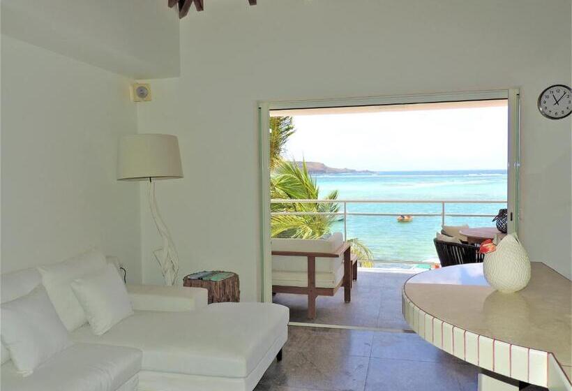 سوئیت با تخت بزرگ, Les Ondines Sur La Plage