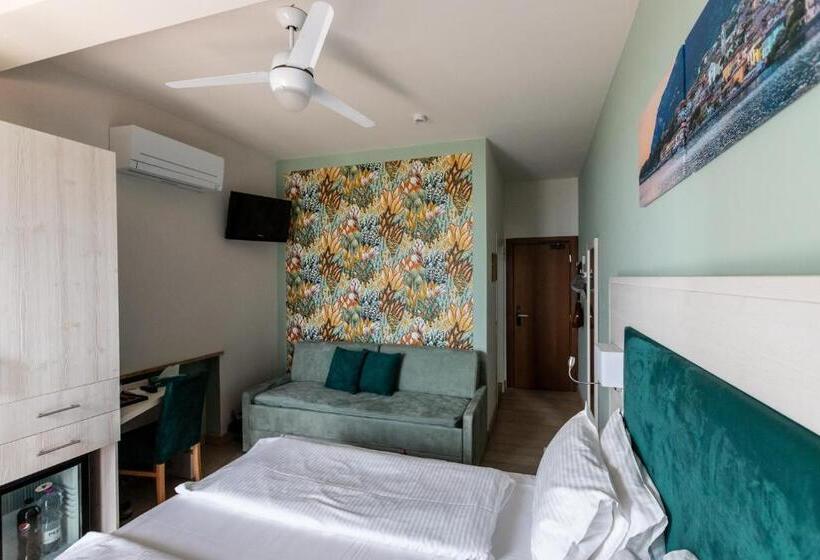 高级大房间, Limone