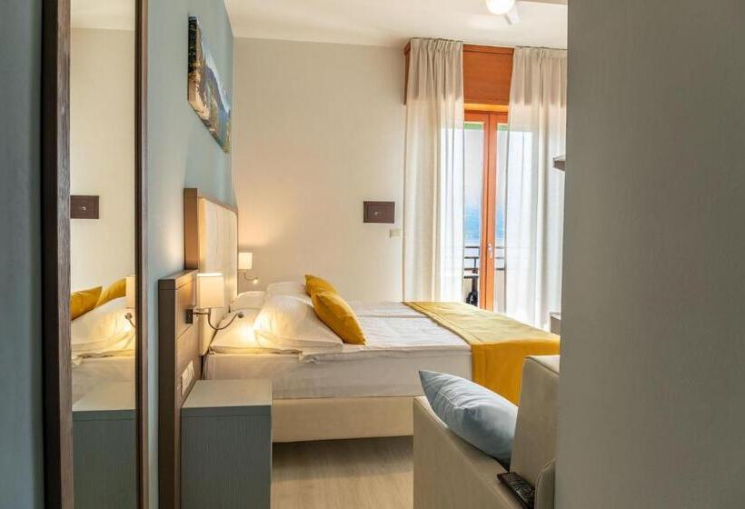 高级大房间, Limone