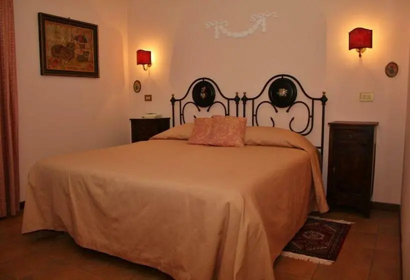 Standard-huone, Locanda Salimbeni