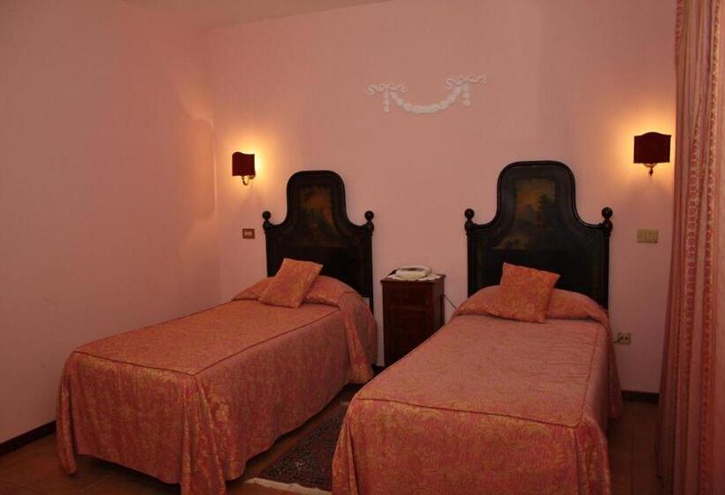 اتاق استاندارد یک نفره, Locanda Salimbeni