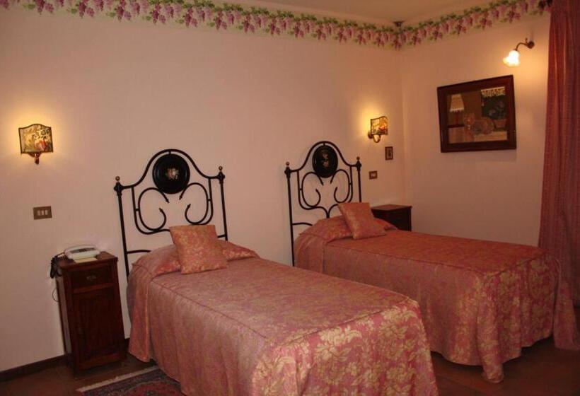 חדר סטנדרט יחיד, Locanda Salimbeni