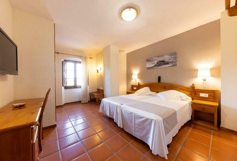 Номер Стандарт, Mas Torrellas