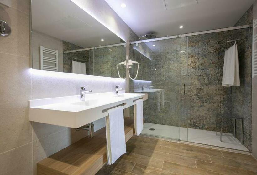 Номер Superior, Mas Torrellas