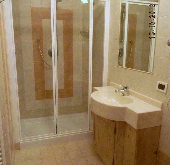 غرفة قياسية, Garni Mountain Resort