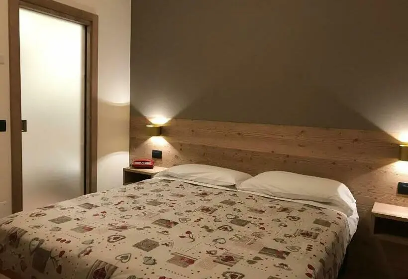 Standard-huone, Piccolo Mondo