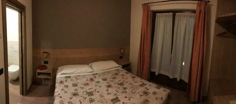 Standard-huone, Piccolo Mondo