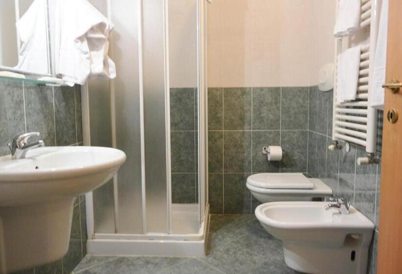 Номер Стандарт, Ristorante Italia