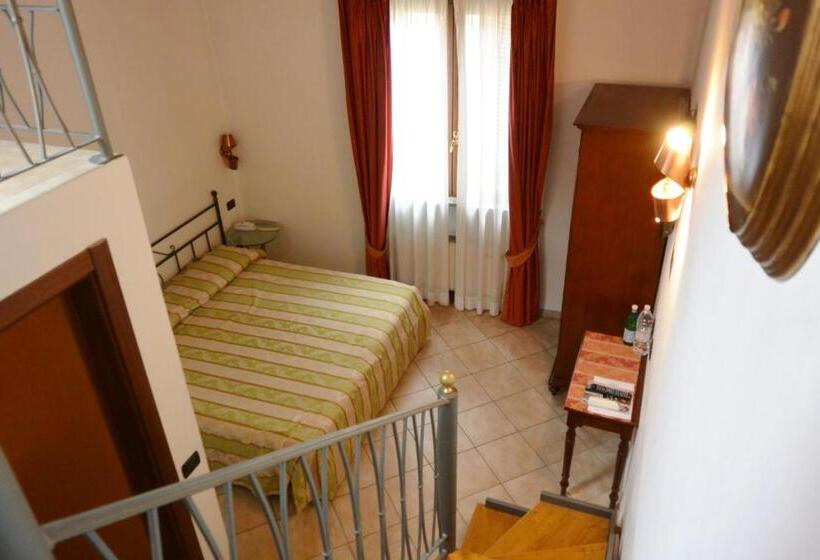 Номер Стандарт, Ristorante Italia