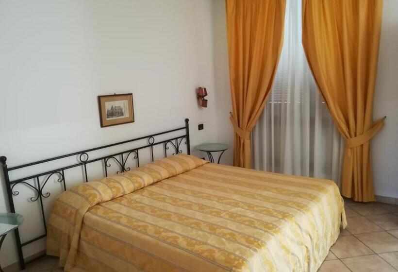 Номер Стандарт, Ristorante Italia