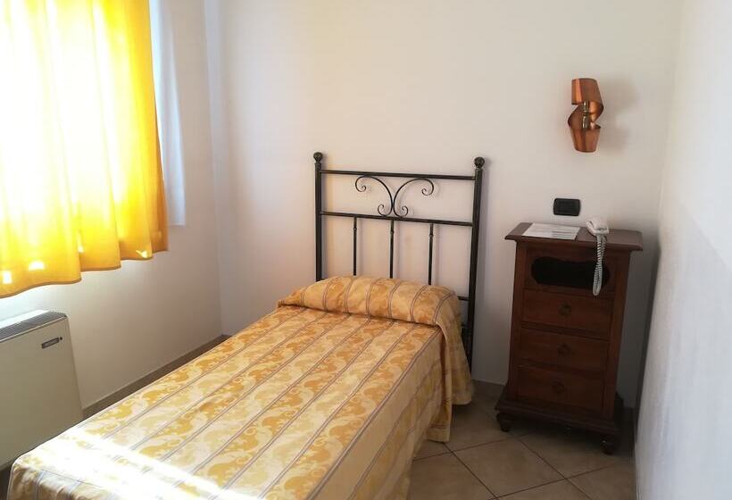 Номер Стандарт Индивидуальный, Ristorante Italia