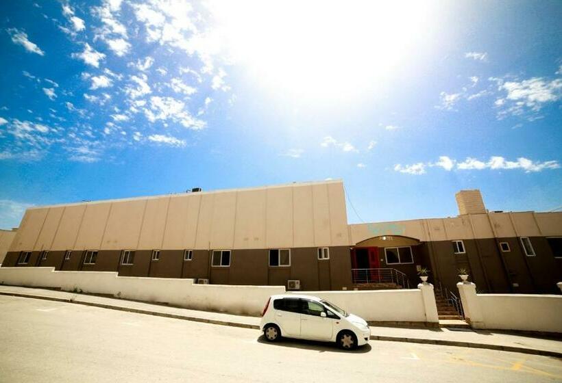 اتاق استاندارد یک نفره, Sensi