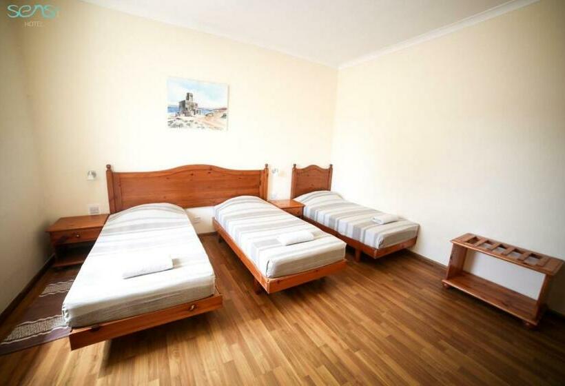 اتاق استاندارد سه نفره, Sensi