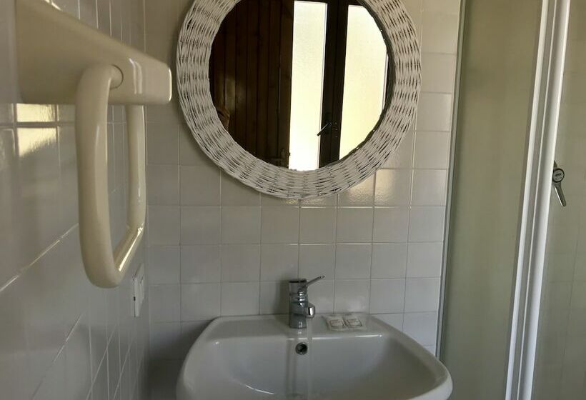 חדר סטנדרט יחיד, Su Meriagu