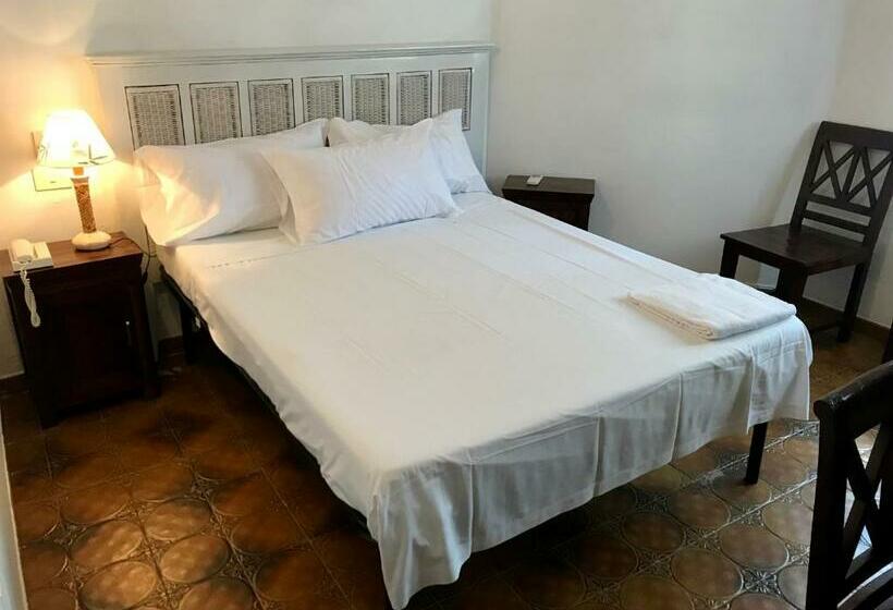 חדר סטנדרט יחיד, Su Meriagu