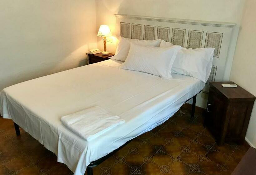 חדר סטנדרט יחיד, Su Meriagu