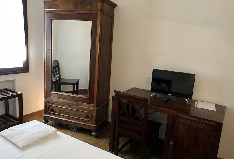 חדר סופריור, Su Meriagu