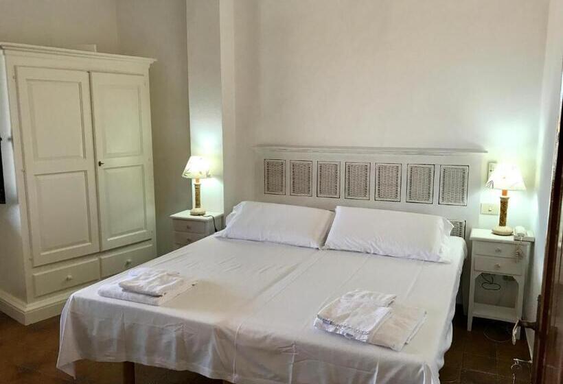 חדר סטנדרט לשלושה, Su Meriagu