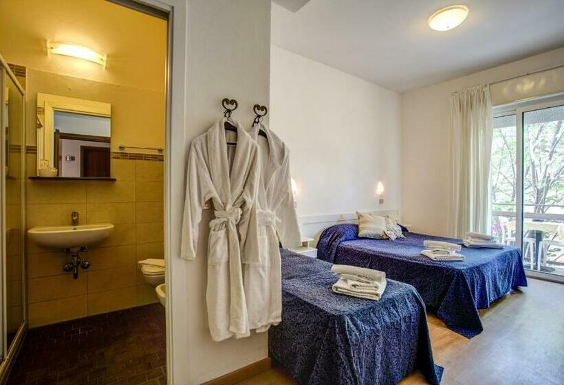 Quarto Estandar, Tiziana