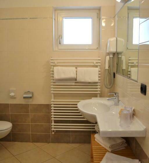 סוויטת ג'וניור, Villa Franca