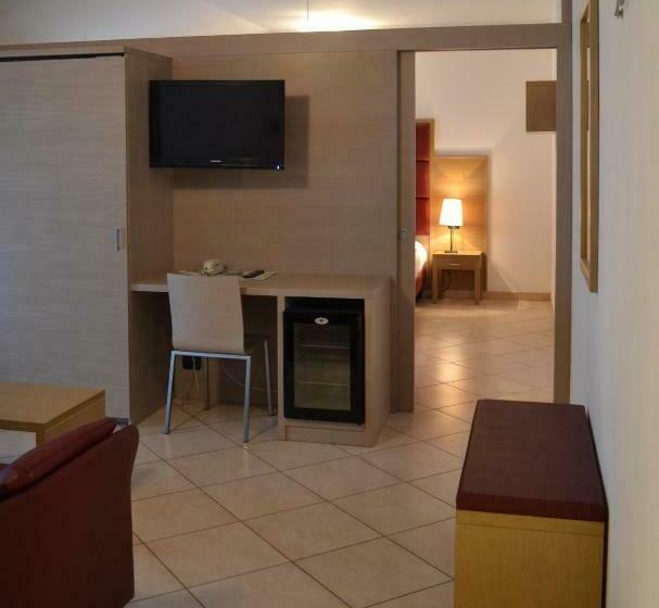 סוויטת ג'וניור, Villa Franca