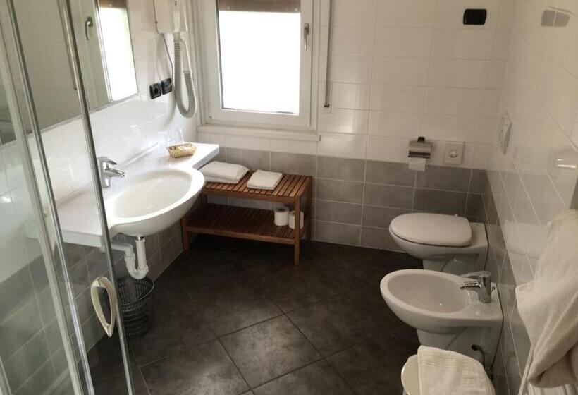 חדר סטנדרט לארבעה, Villa Franca