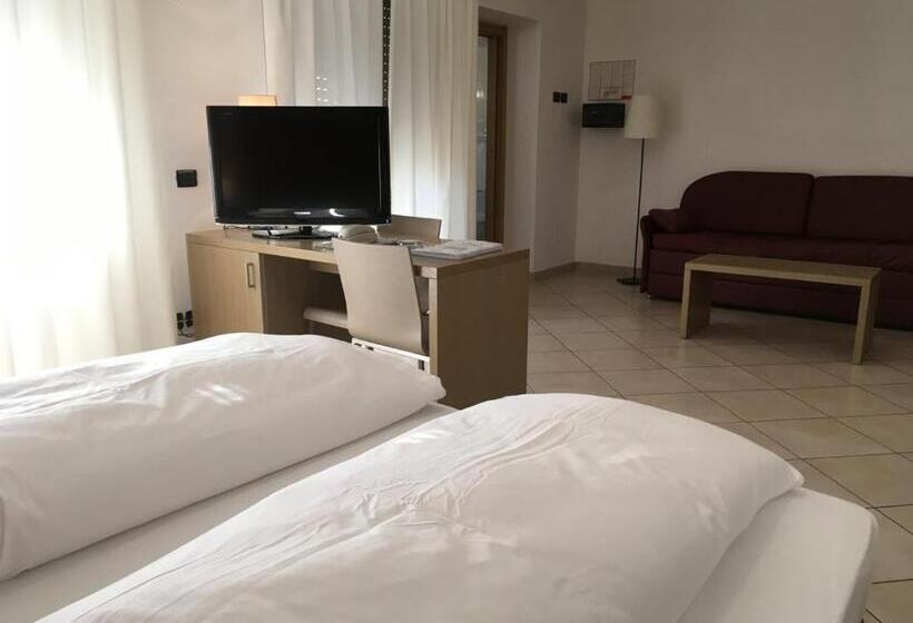 חדר סטנדרט לארבעה, Villa Franca