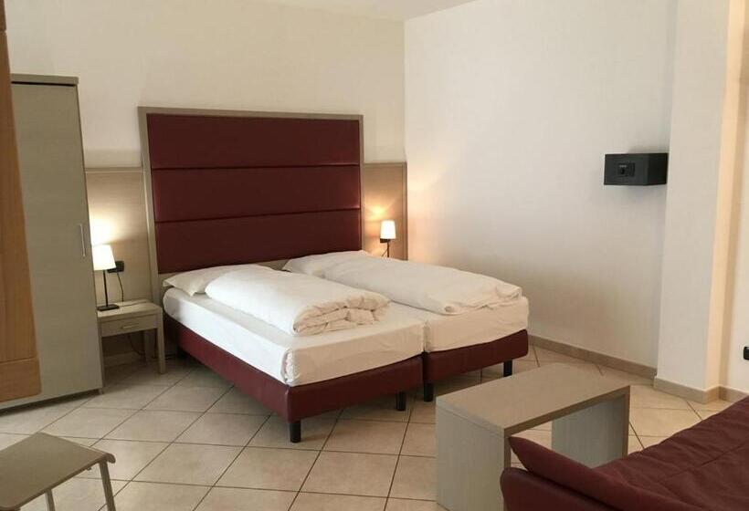 חדר סטנדרט לארבעה, Villa Franca