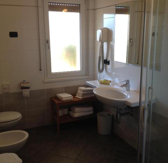 חדר סטנדרט לשלושה עם טרסה, Villa Franca