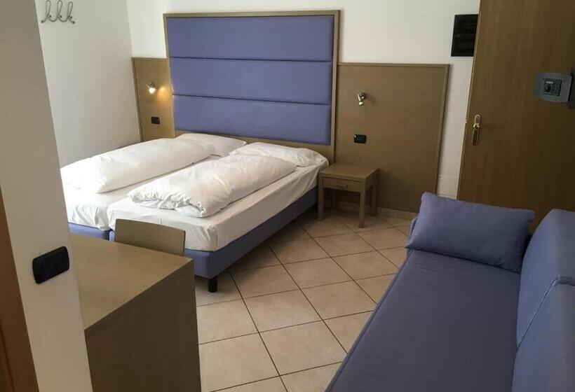 חדר סטנדרט עם מרפסת, Villa Franca