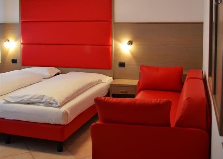 חדר אקונומי, Villa Franca