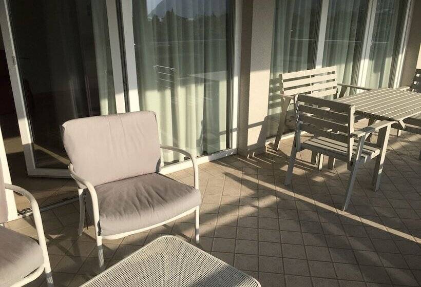 סוויטה, Villa Franca